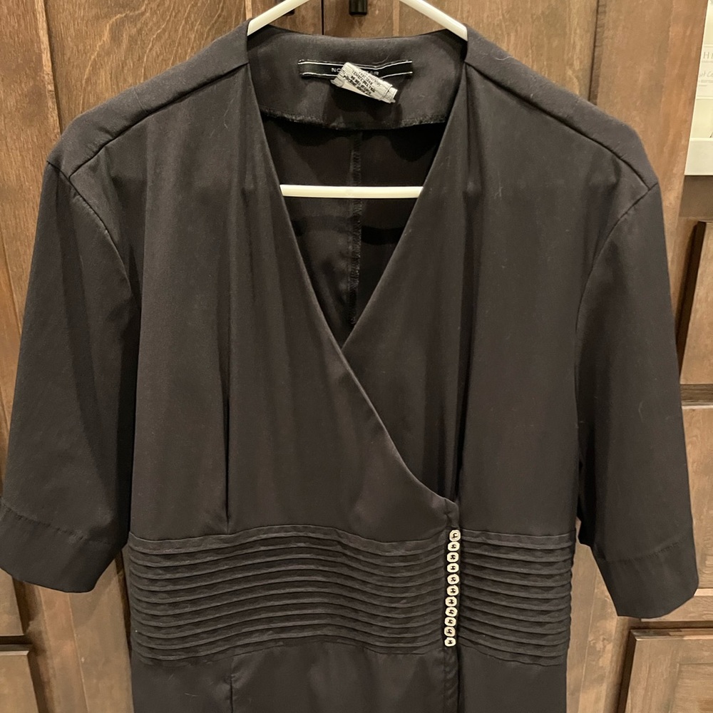 Women’s Nowell Asmar uniform top